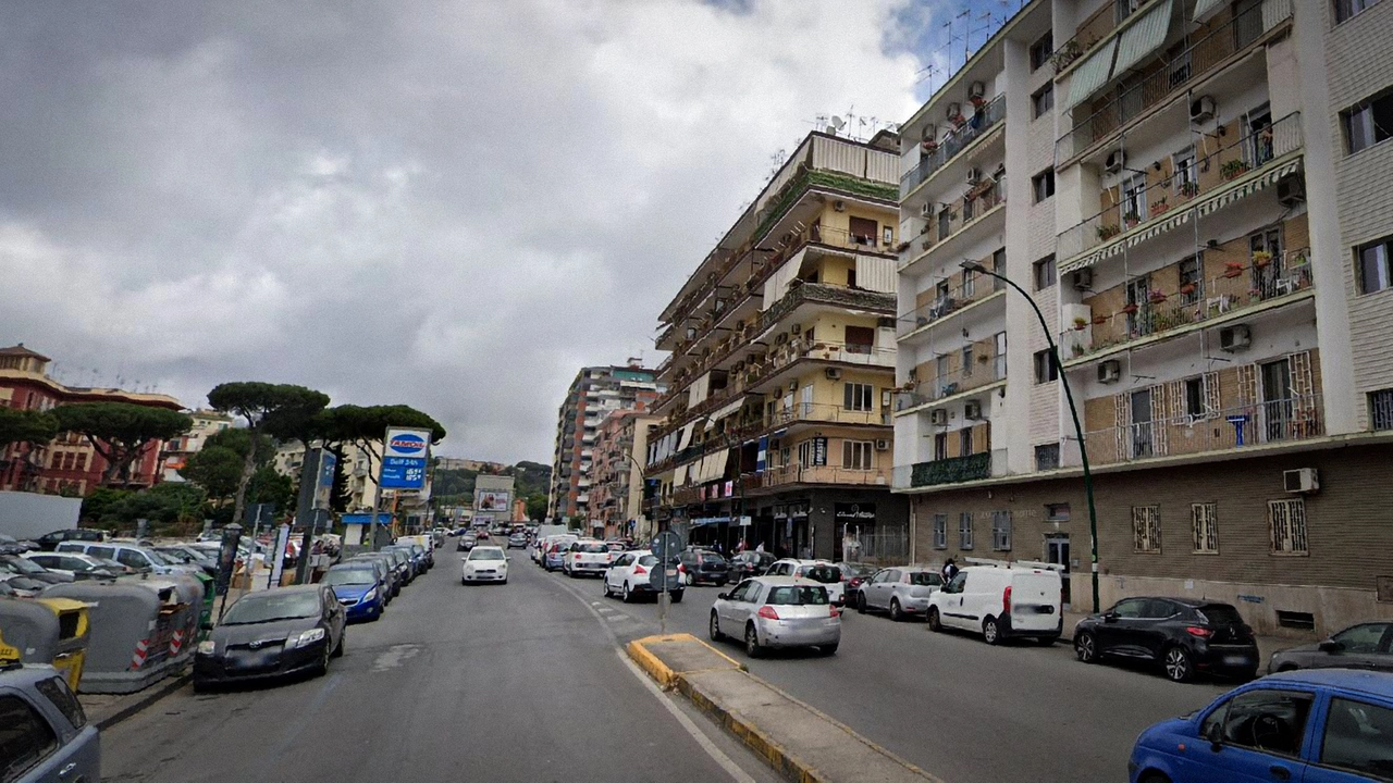 Via Giambattista Marino a Napoli, dove l'uomo è stato aggredito Via Giambattista Marino a Napoli, dove l'uomo è stato aggredito