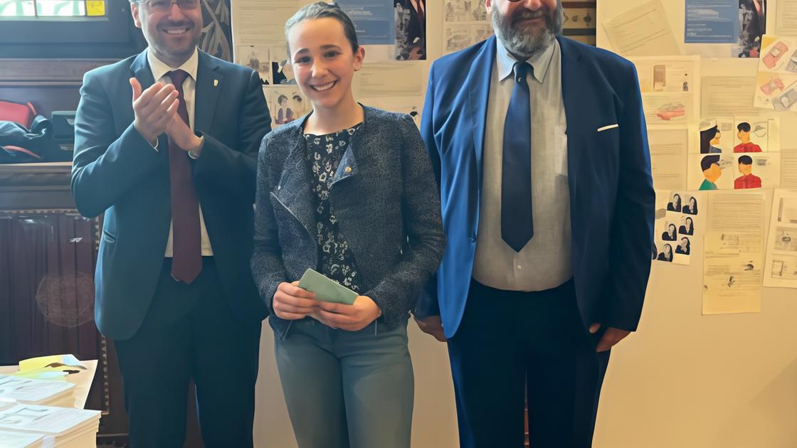 Premiati gli studenti al concorso dedicato a Rosario Livatino Premiati gli studenti al concorso dedicato a Rosario Livatino