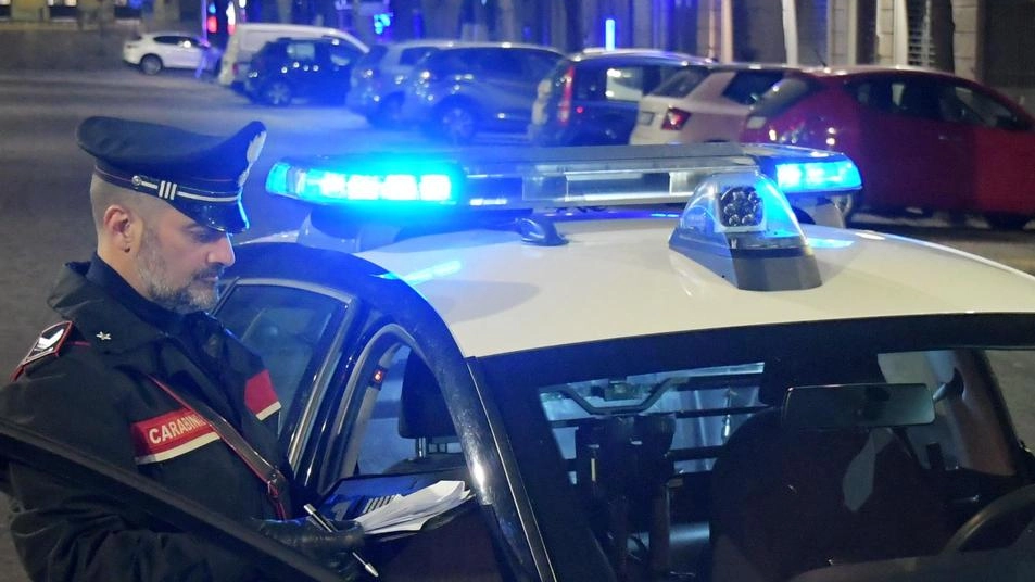 È successo di nuovo. Una spaccata notturna ai Monopoli di Stato di Lonato, per razziare come sempre stecche di... È successo di nuovo. Una spaccata notturna ai Monopoli di Stato di Lonato, per razziare come sempre stecche di...