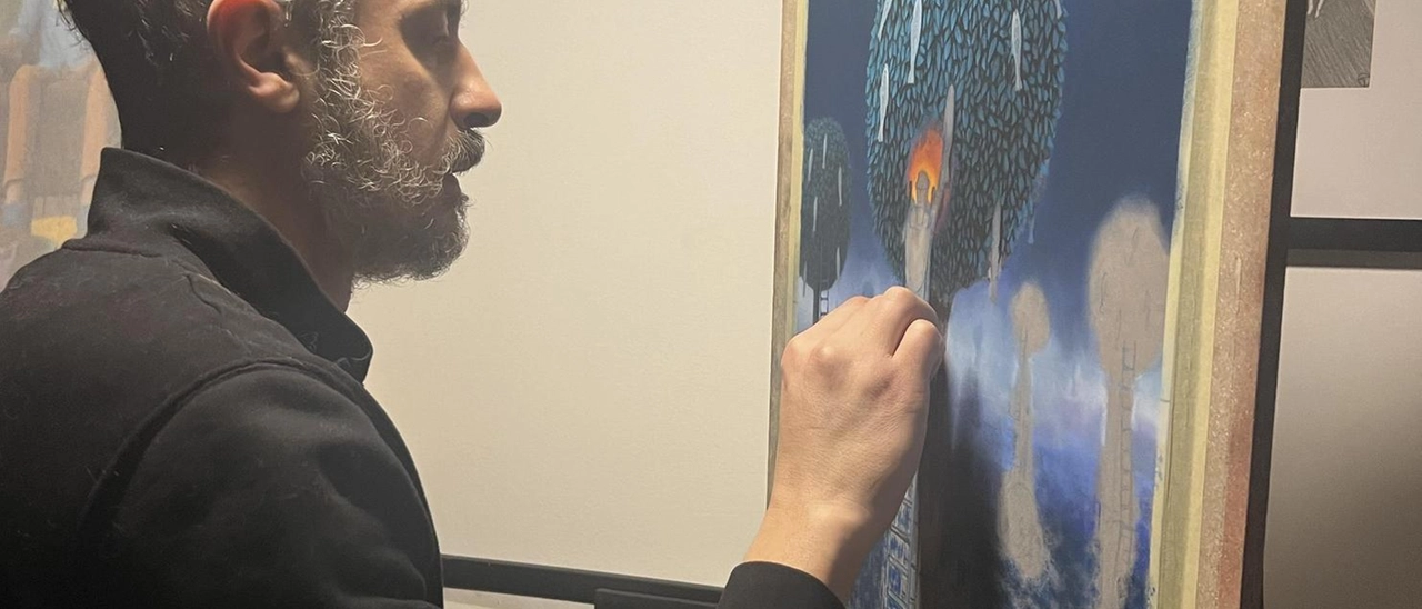 Omar Tigrini è “Ironico-Onirico“ nella prima personale a Menaggio