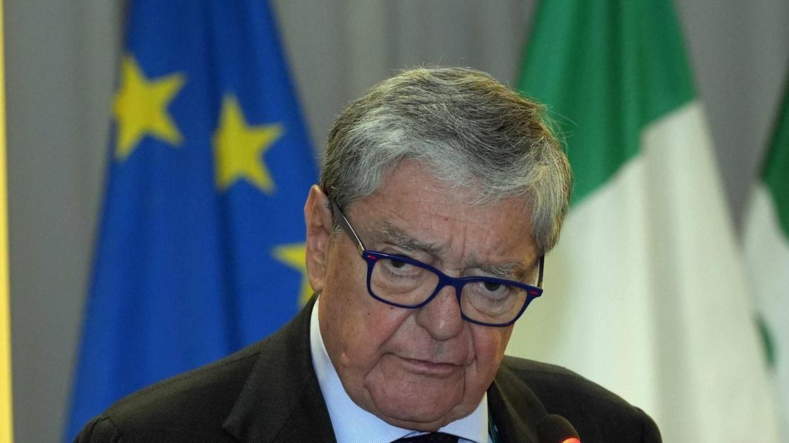 Il consenso sull’opera: "Bocciata soltanto dal 2,8%". I sindaci però non mollano Il consenso sull’opera: "Bocciata soltanto dal 2,8%". I sindaci però non mollano
