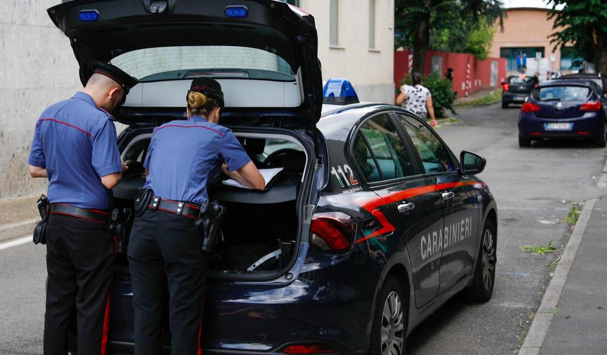 la lite furiosa la coltellata la fuga ricercato per tentato omicidio catturato dopo cinque settimane