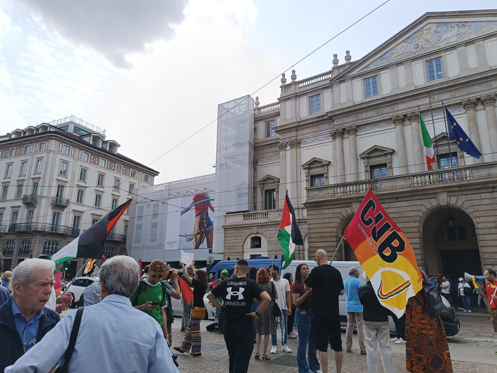 l8217ambrogino d8217oro per la maschera licenziata alla scala il suo gesto 232 un merito civile