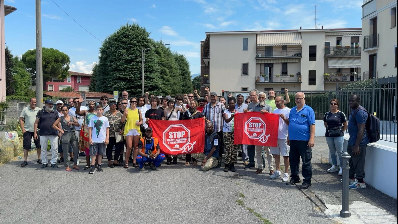 La mobilitazione per evitare l’esecuzione di alcuni sfratti