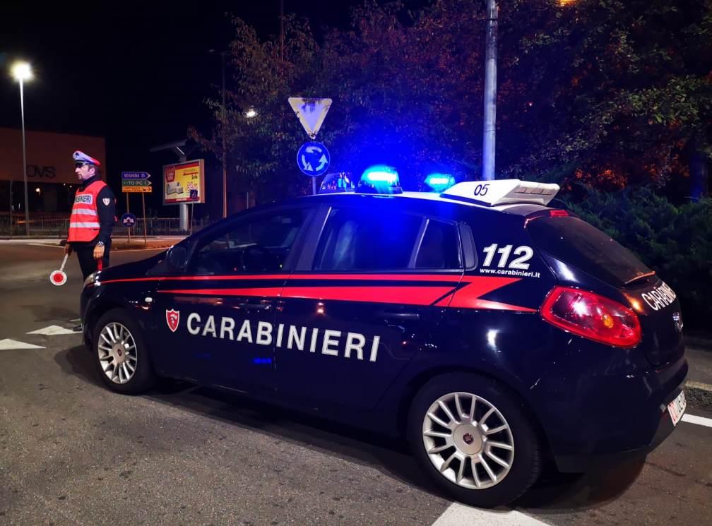 pioltello aggredita e sfregiata a forbiciate al parco 40enne in gravi condizioni
