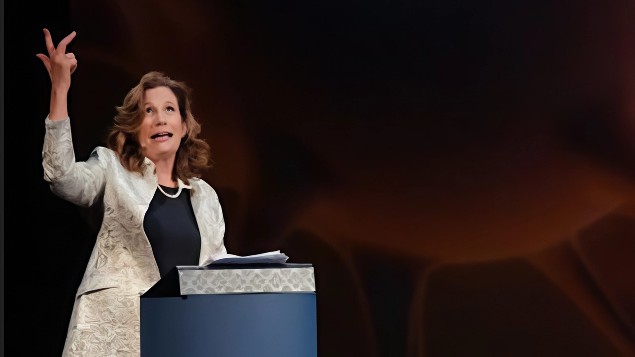 Ilaria Capua presenta "Le parole della salute circolare", spettacolo che esplora la connessione tra l'umanità e il pianeta, in due date a Milano e Brescia. Ilaria Capua presenta "Le parole della salute circolare", spettacolo che esplora la connessione tra l'umanità e il pianeta, in due date a Milano e Brescia.