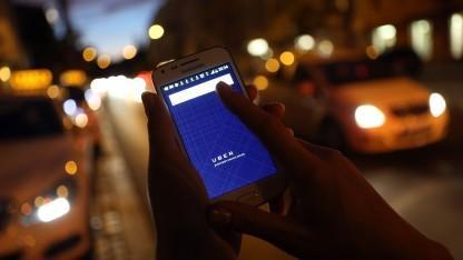 La denuncia alla polizia: "Io, palpeggiata in auto da un conducente di Uber. Ho urlato “Lasciami qui”" La denuncia alla polizia: "Io, palpeggiata in auto da un conducente di Uber. Ho urlato “Lasciami qui”"