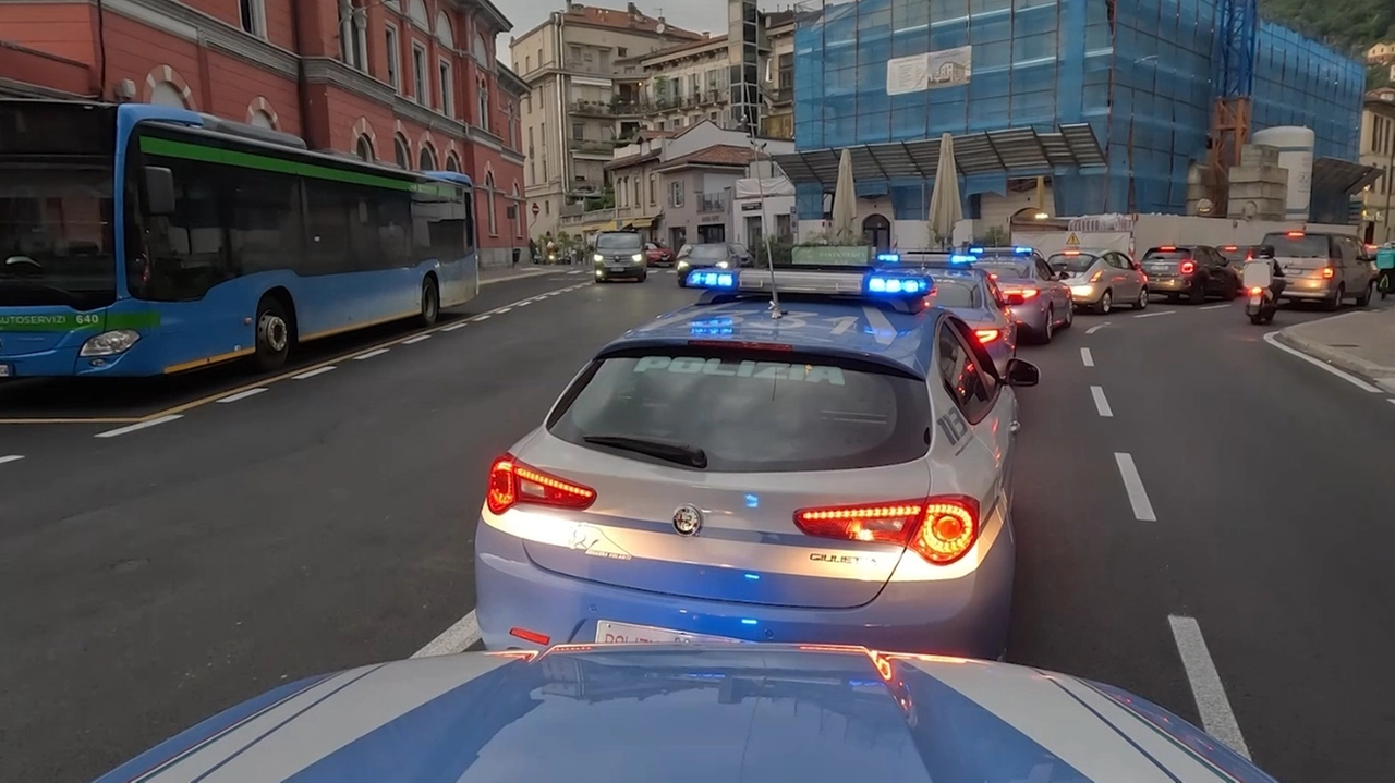 Provvedimento eseguito dalla polizia Provvedimento eseguito dalla polizia