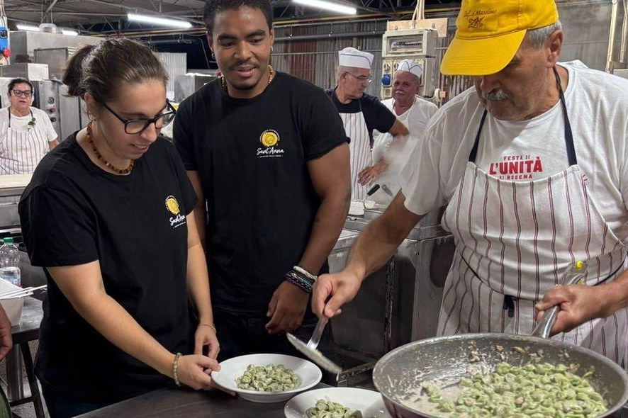 La Festa dell'Unità ha cambiato pelle ma gli ingredienti di base rimangono gli stessi: divertimento, dibattiti e buona cucina