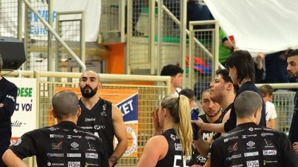 CANTÙ (Como) È pronta a iniziare la scalata al tetto d’Europa la Briantea84 che oggi debutta in Germania nella Champions... CANTÙ (Como) È pronta a iniziare la scalata al tetto d’Europa la Briantea84 che oggi debutta in Germania nella Champions...