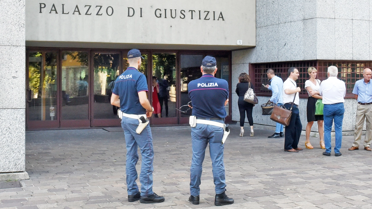 Il giovane sarà processato per direttissima Il giovane sarà processato per direttissima