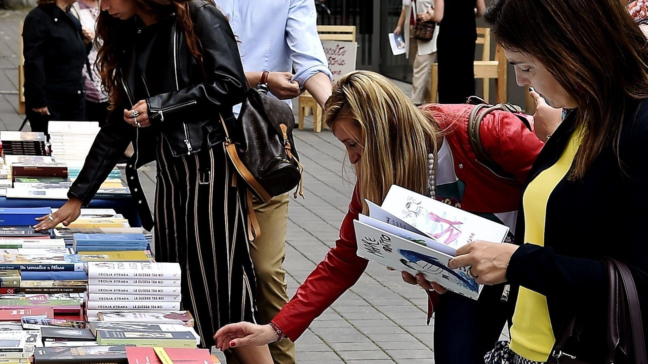 La Casa del Combattente di Mozzate ospita la prima edizione della “Fiera dei libri e degli autori indipendenti“, dedicata a...