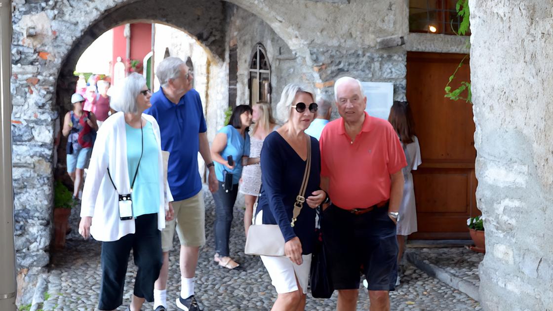 Centomila visitatori in sette giorni. Varenna è fra le mete più amate. Il conteggio arriva dai cellulari