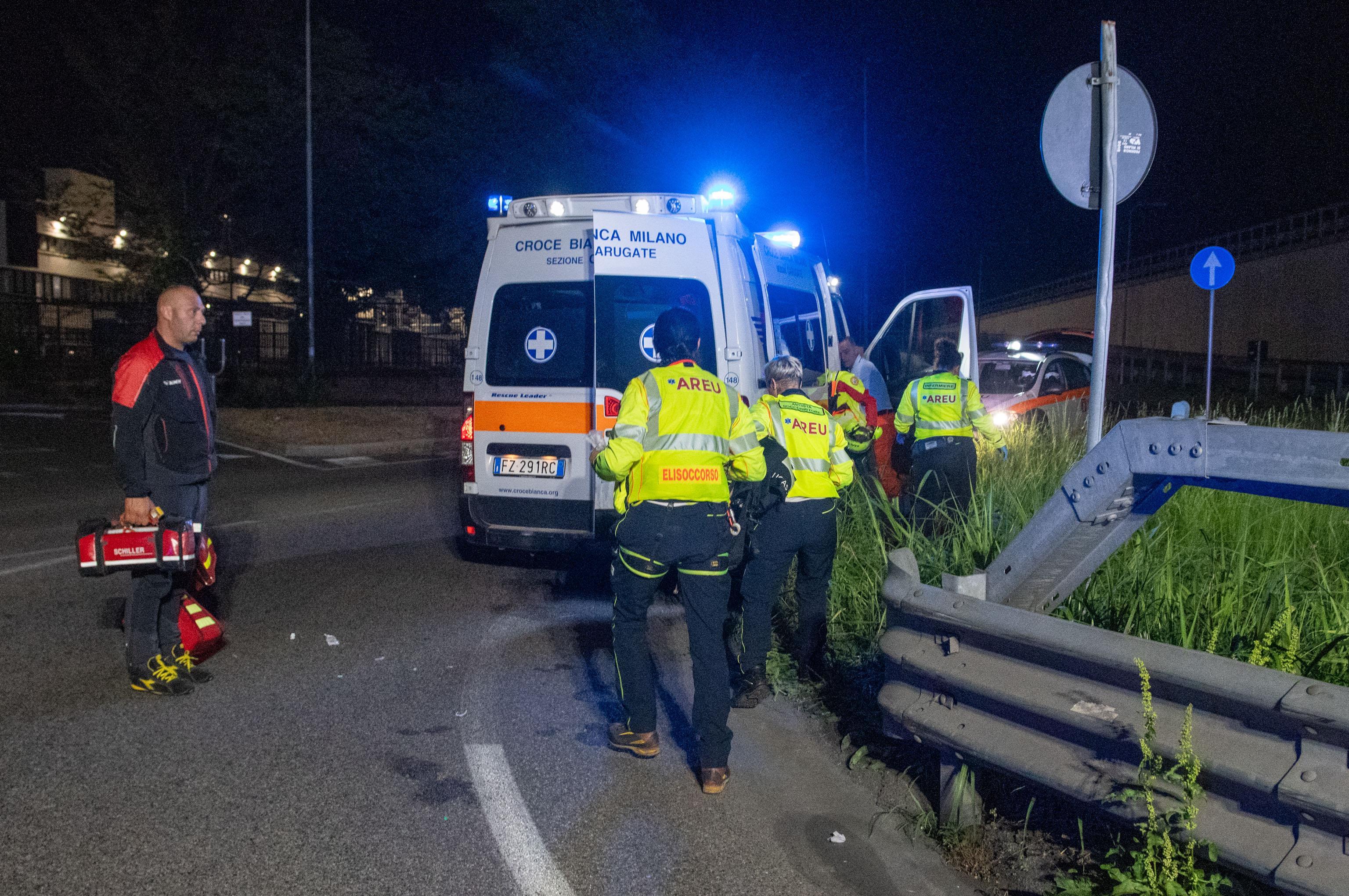 grave incidente nella notte a cernusco motociclista di 49 anni in condizioni critiche