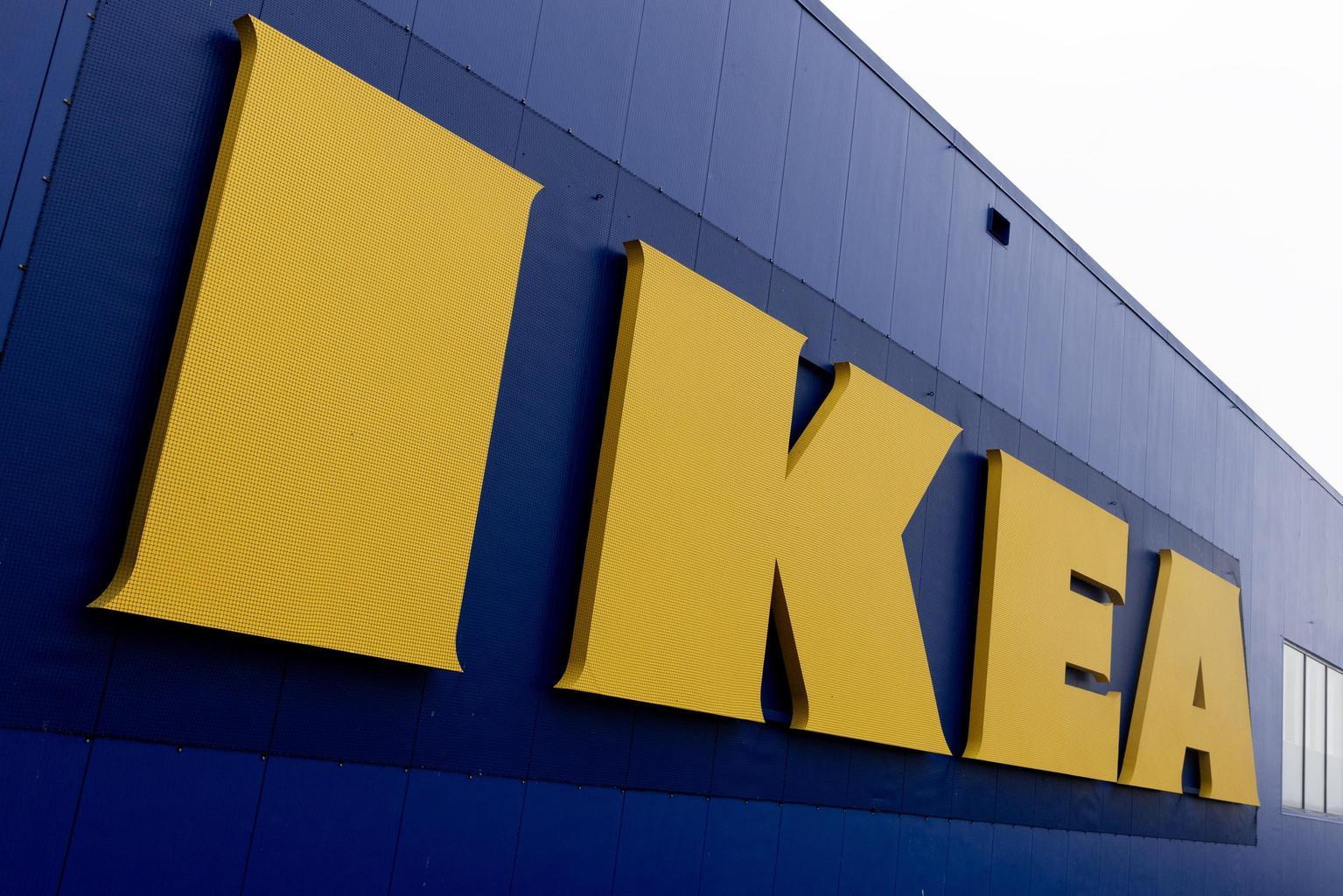 ikea inaugura il primo plan and order point a san martino siccomario