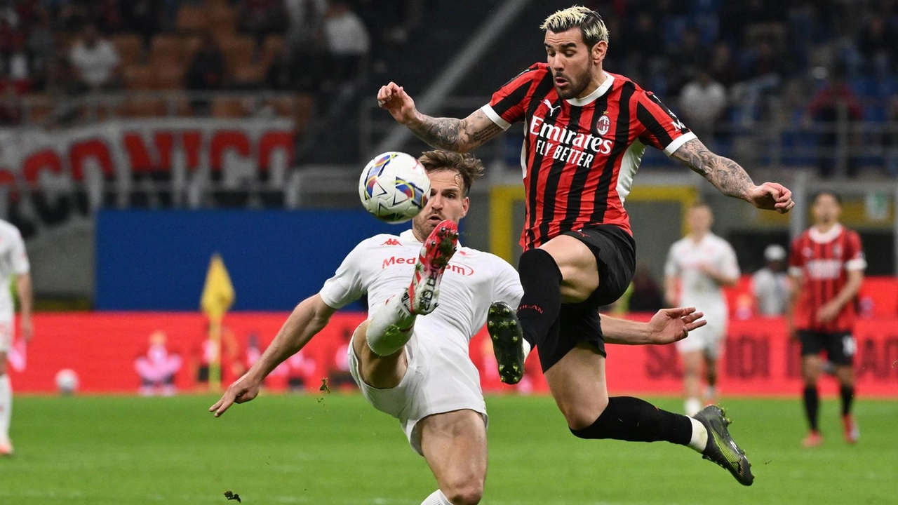 Il futuro di Theo Hernandez al Milan è incerto con il Real Madrid interessato. Rinnovo contratto ancora da discutere.