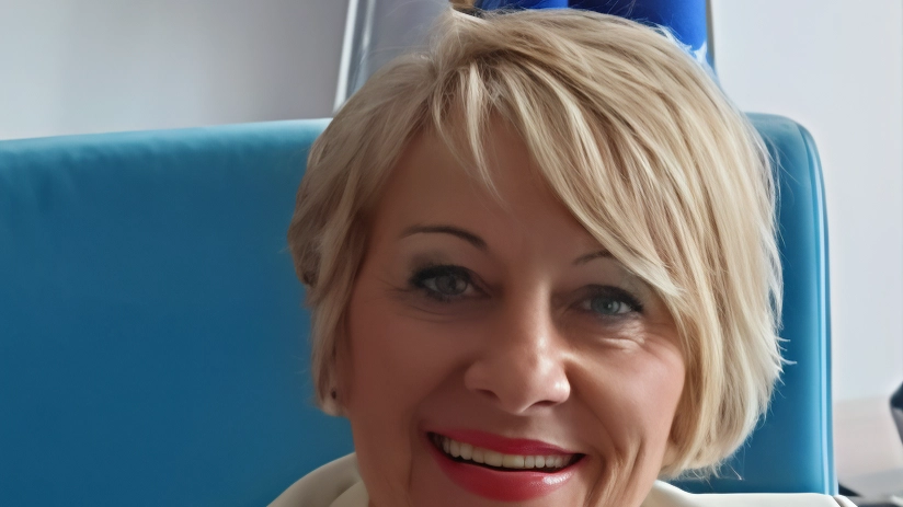 Legnano, tempo di saluti e auguri al liceo Galilei e all’istituto Dell’Acqua. Incarico a Roma per Fiorella Casciato, Laura Landonio in pensione. Legnano, tempo di saluti e auguri al liceo Galilei e all’istituto Dell’Acqua. Incarico a Roma per Fiorella Casciato, Laura Landonio in pensione.