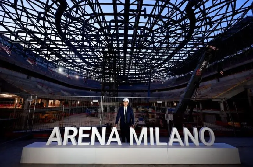Acceso il primo anello led dell’Arena Santa Giulia Milano: sarà la facciata mediatica più grande d’Europa