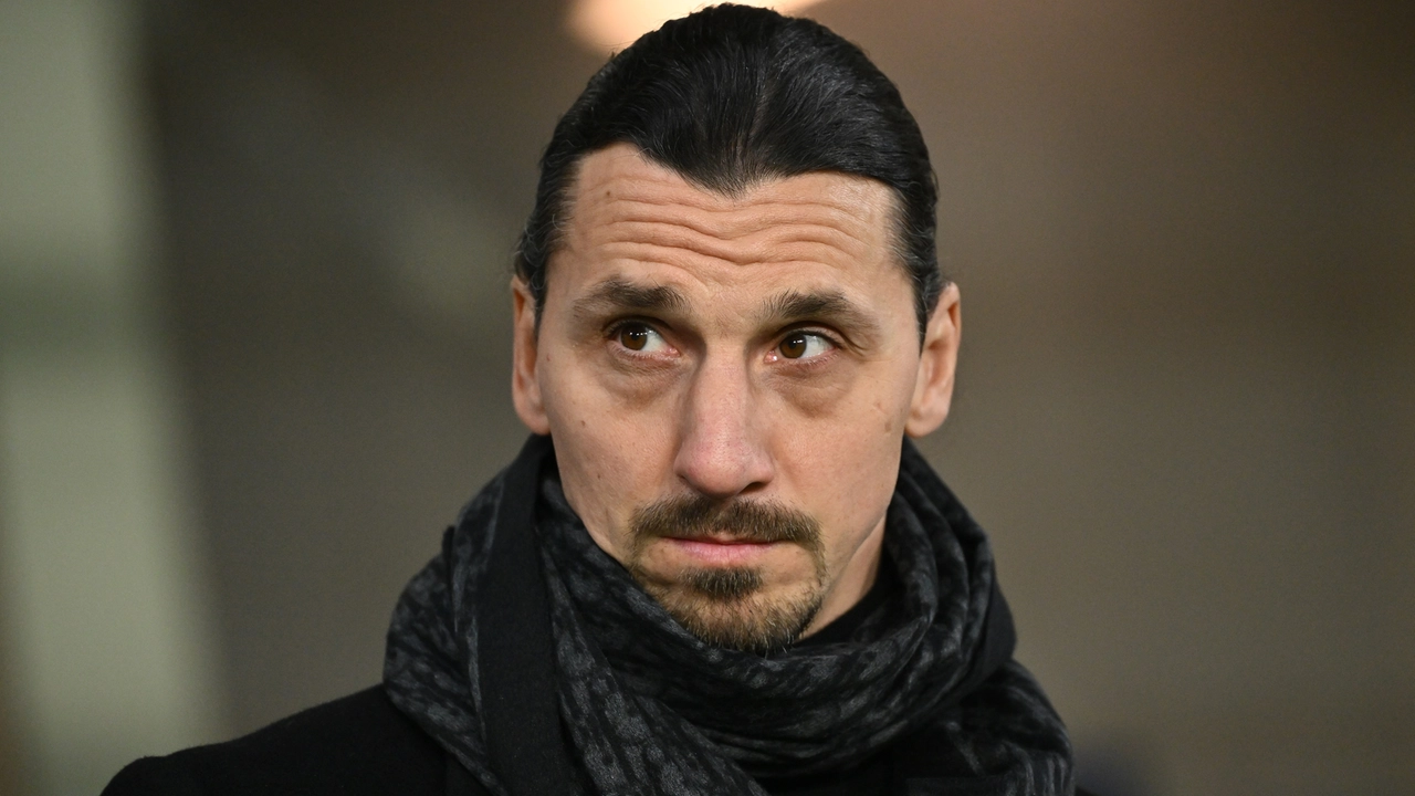 Milan, Ibrahimovic torna a Milanello dopo tre settimane