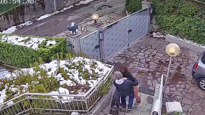 La tentata violenza è avvenuta lo scorso 23 novembre è stata ripresa dalle telecamere La tentata violenza è avvenuta lo scorso 23 novembre è stata ripresa dalle telecamere
