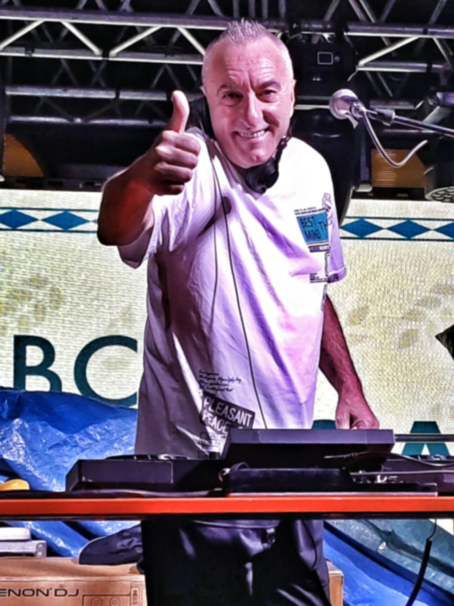 I 40 anni dell’Osgb. Polisportiva in pista. Si balla con dj Alberti I 40 anni dell’Osgb. Polisportiva in pista. Si balla con dj Alberti