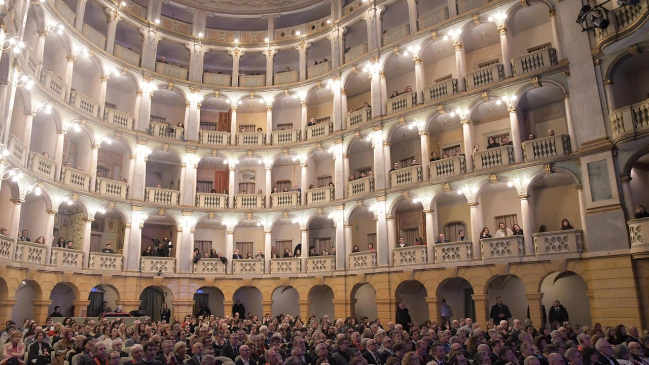 Cerimonia ufficiale per il Giorno della memoria alle 10 di lunedì al teatro Fraschini. Organizzato da prefettura e Comune di... Cerimonia ufficiale per il Giorno della memoria alle 10 di lunedì al teatro Fraschini. Organizzato da prefettura e Comune di...