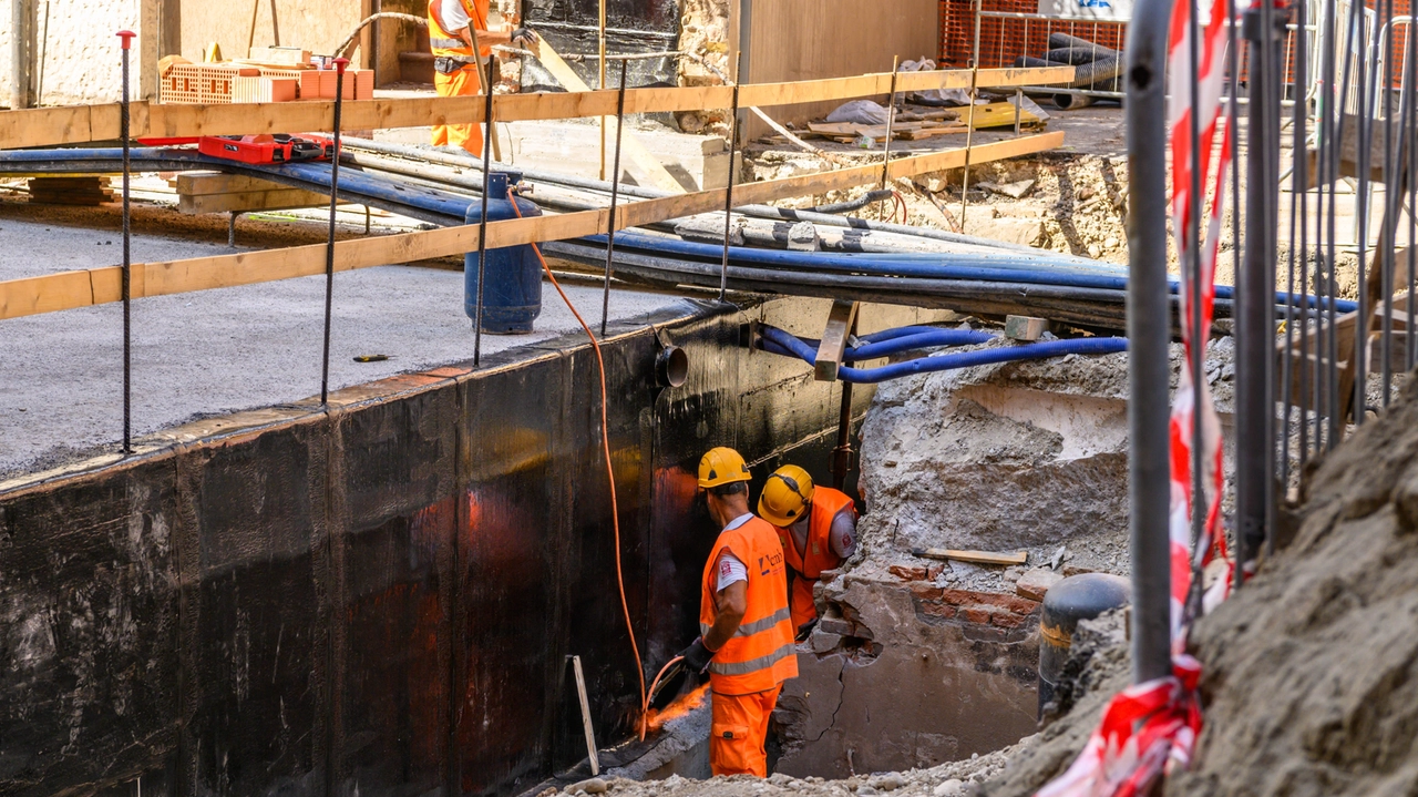 Maggior sicurezza dopo la chiusura dei cantieri per evitare che le strada si "sfarinino" Maggior sicurezza dopo la chiusura dei cantieri per evitare che le strada si "sfarinino"
