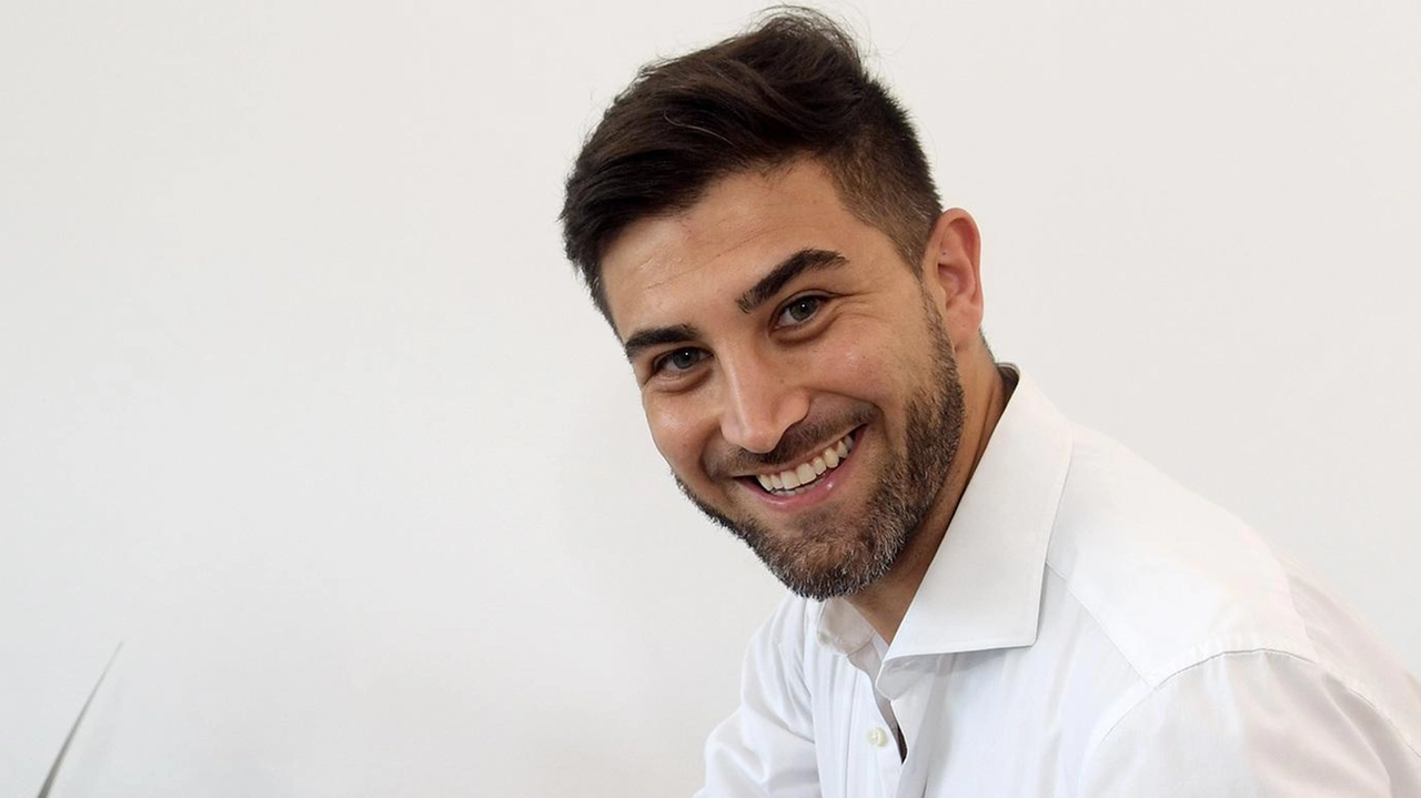 Roberto Gabriele affianca l’attività amministrativa a quella di imprenditore Roberto Gabriele affianca l’attività amministrativa a quella di imprenditore