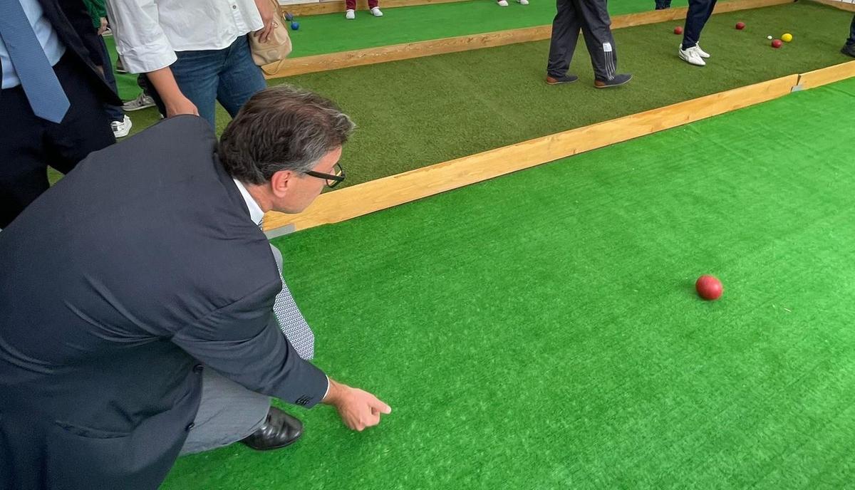 Sport e invecchiamento. Bocce, elisir per la salute: "Tradizione dei paesi"