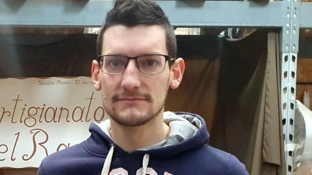 Il libro "Il beato giorno" raccoglie le lettere dei deportati valsassinesi durante la Seconda guerra mondiale, restituendo voce e dignità alle vittime dell'internamento. Il libro "Il beato giorno" raccoglie le lettere dei deportati valsassinesi durante la Seconda guerra mondiale, restituendo voce e dignità alle vittime dell'internamento.