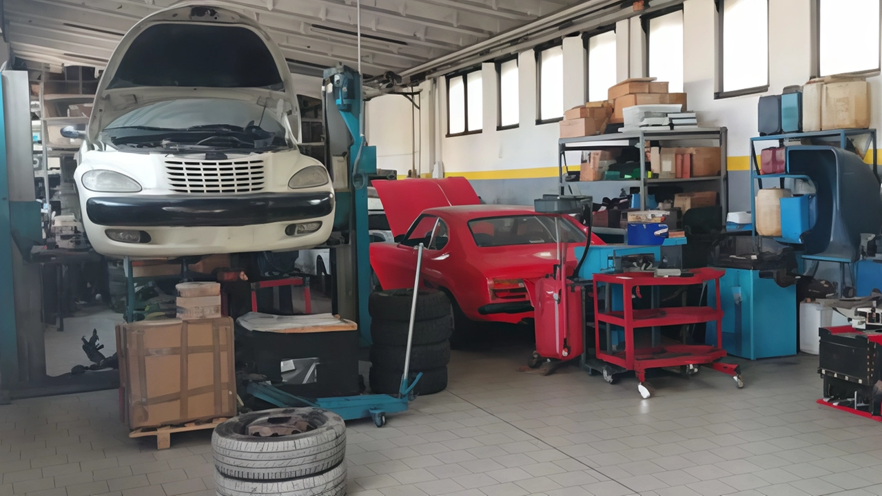 Monza, i vigili trovano gravi irregolarità amministrative: chiusura e super multa Monza, i vigili trovano gravi irregolarità amministrative: chiusura e super multa