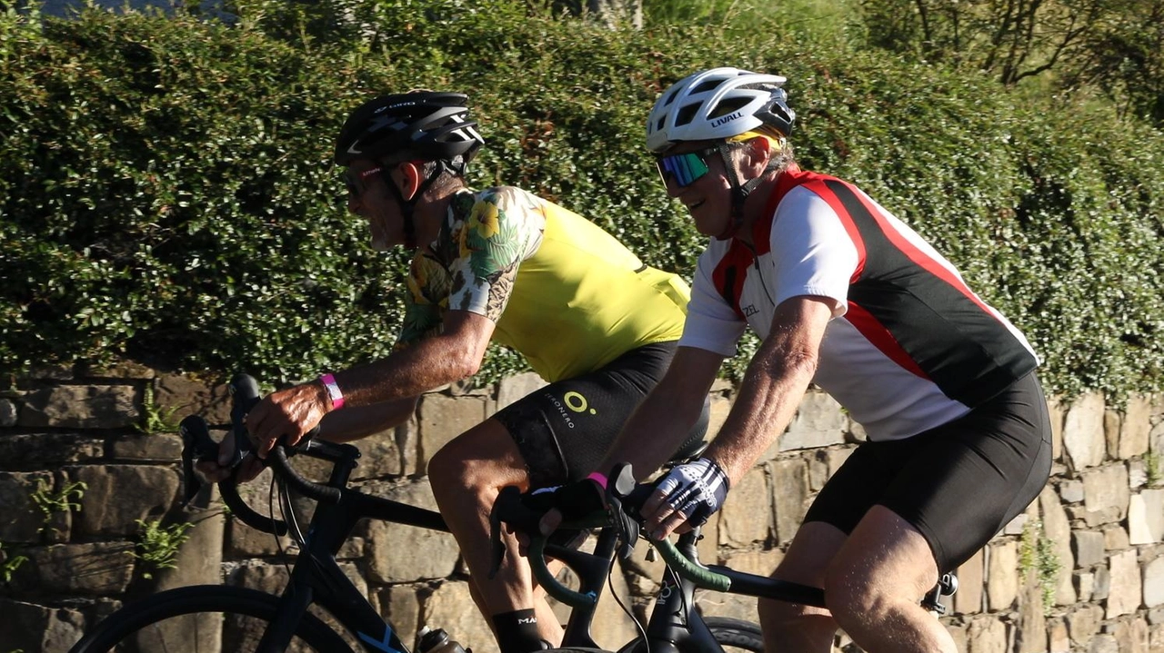 Il Team Frigerio Viaggi Jo.We. SlopLine si distingue a Buscate con la vittoria di Paolo Cavalleri e ottimi piazzamenti. Il Team Frigerio Viaggi Jo.We. SlopLine si distingue a Buscate con la vittoria di Paolo Cavalleri e ottimi piazzamenti.