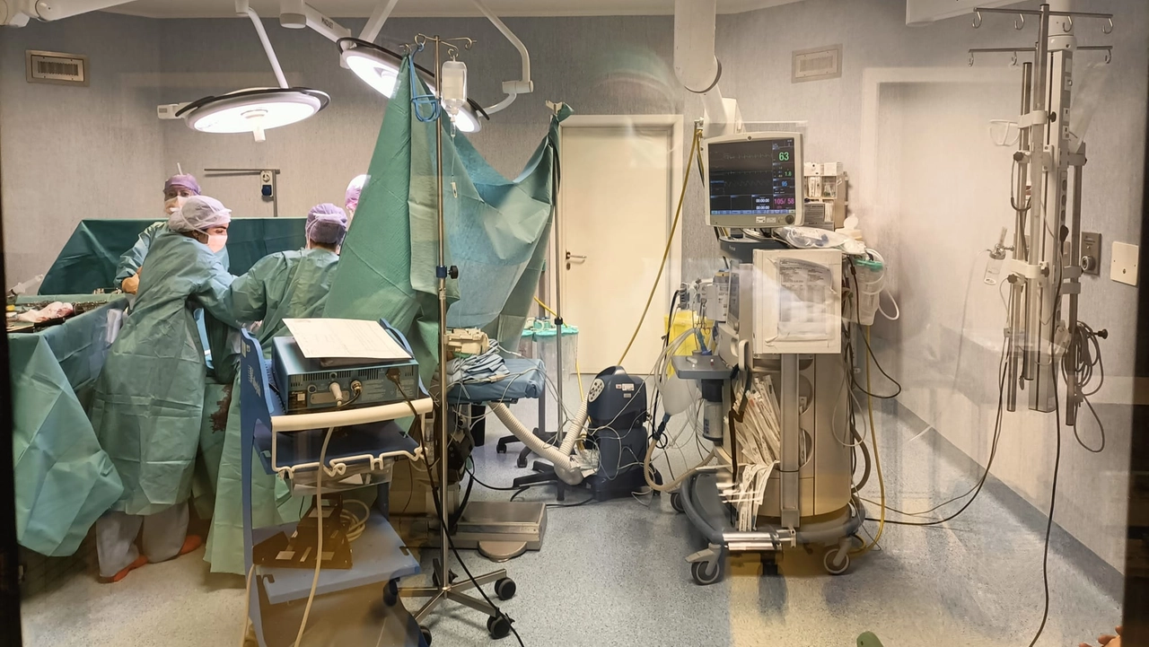 Il bambino precipato dalle scale è stato preso in carico dal Trauma Team dell’ospedale che ha attivato le risorse necessarie per la gestione del caso