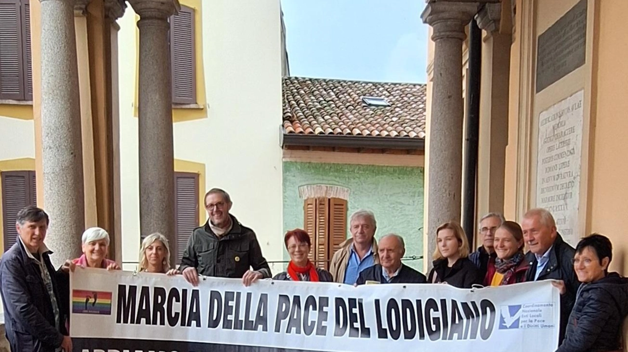 Gli organizzatori della manifestazione durante la presentazione di ieri a Palazzo Broletto Gli organizzatori della manifestazione durante la presentazione di ieri a Palazzo Broletto