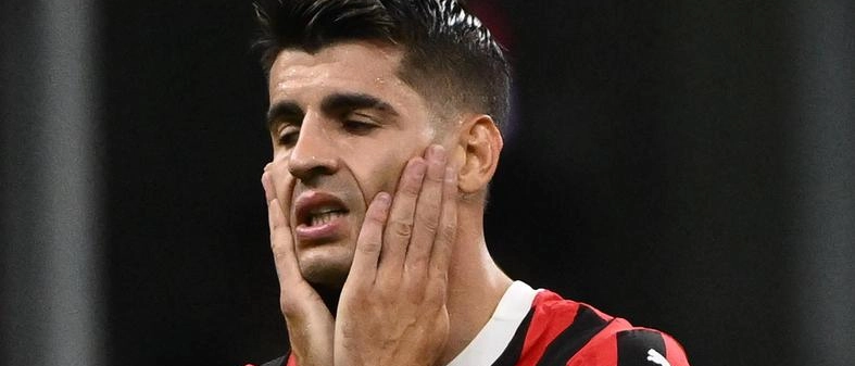 Il Galatasaray fa muro per il centravanti. Morata torna in Spagna e aspetta. Ivanovic l’alternativa del Como