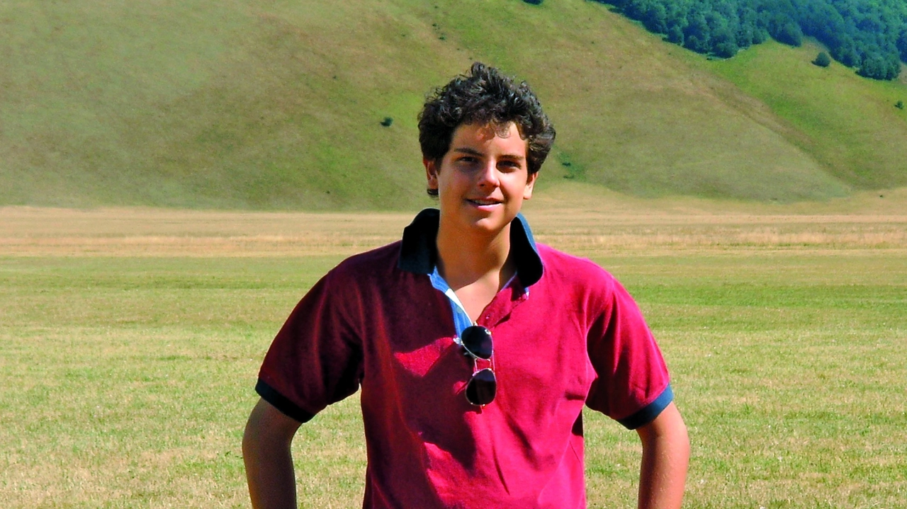 Sospesa la canonizzazione di Carlo Acutis, era prevista per domenica 27 aprile