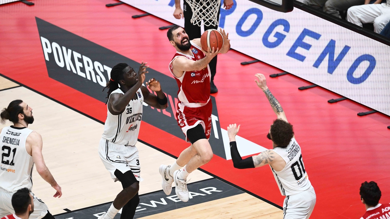 Nikola Mirotic eroe solitario di Milano Nikola Mirotic eroe solitario di Milano