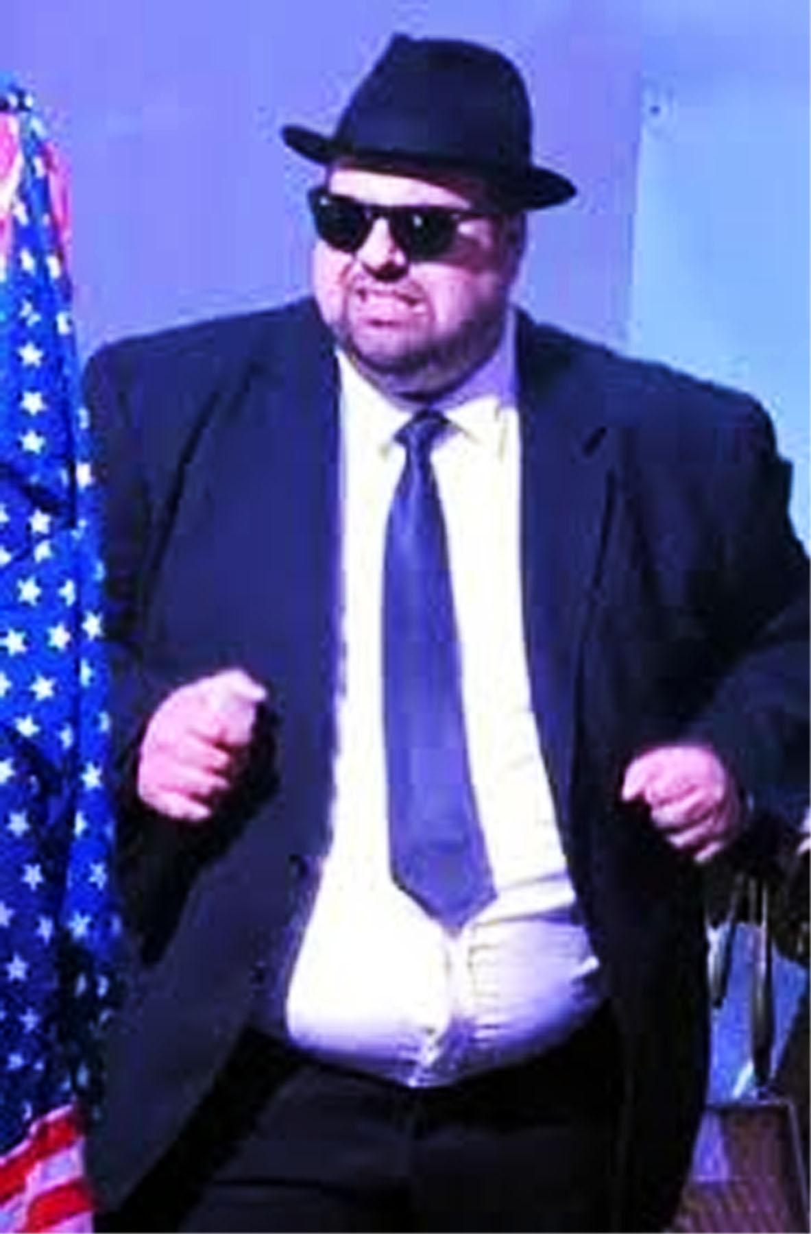 Per Graziano “Greg” Ripamonti, gestore del Bar dello Zoo a Brivio, si profilano altre accuse: dalla calunnia, alla cessione di psicofarmaci a minori e un’altra violenza sessuale Per Graziano “Greg” Ripamonti, gestore del Bar dello Zoo a Brivio, si profilano altre accuse: dalla calunnia, alla cessione di psicofarmaci a minori e un’altra violenza sessuale