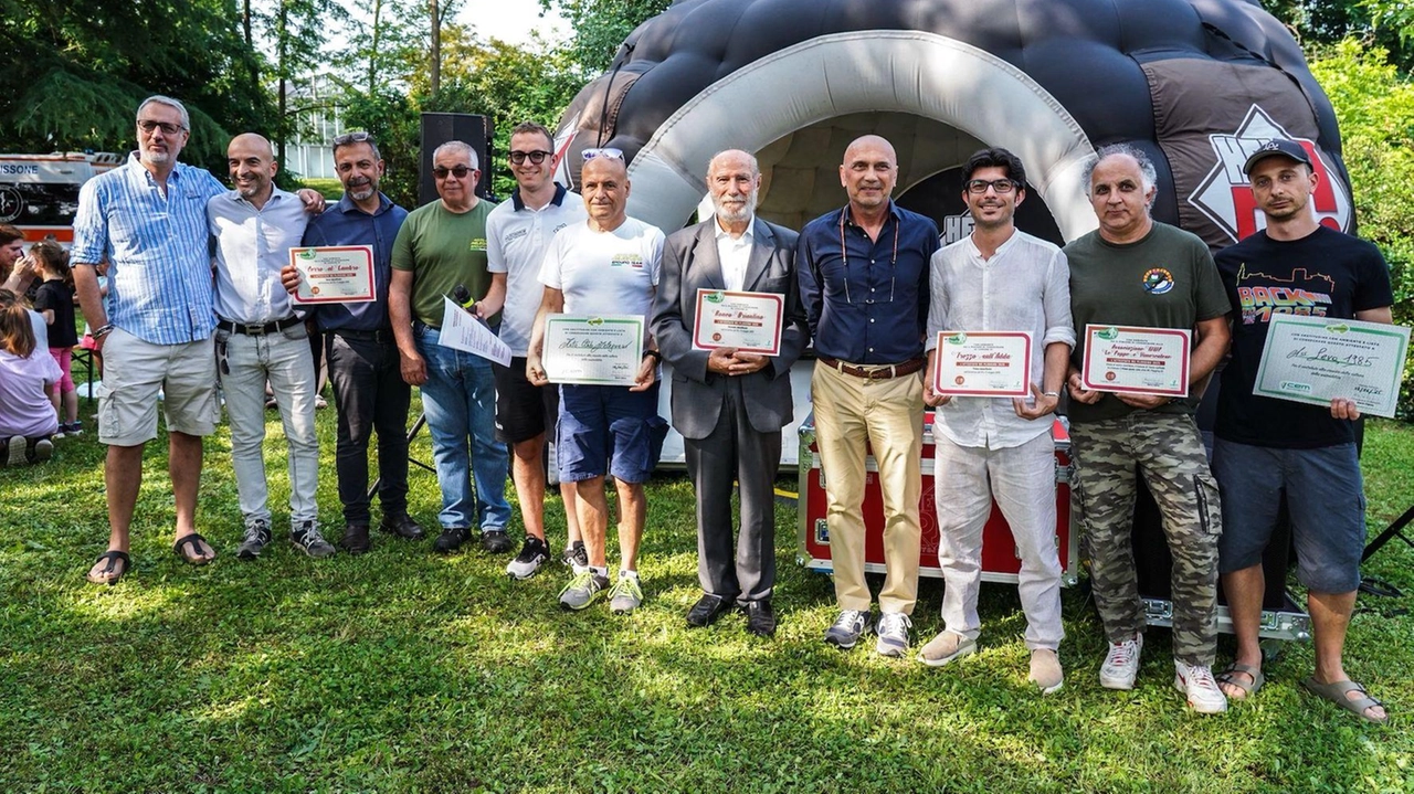 Visite guidate, giochi, api e ping-pong: una giornata a misura di famiglie con il Cem .