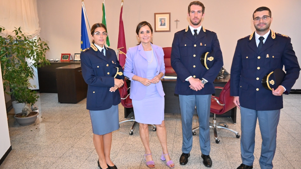 Il questore di Lecco con i due nuovi commissari Il questore di Lecco con i due nuovi commissari