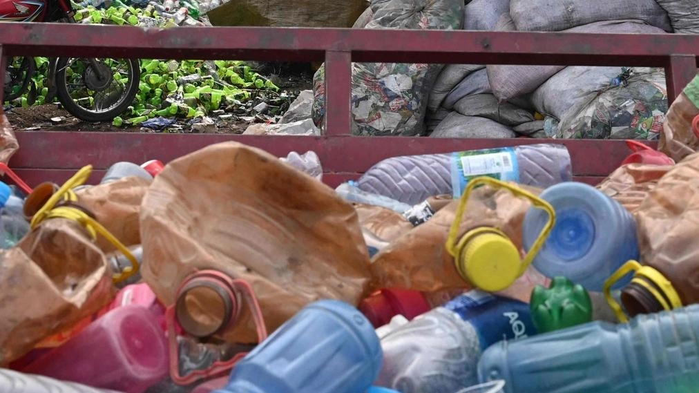 Ballabio, arriva l’impianto “mangia-plasica“ per migliorare il riuso Ballabio, arriva l’impianto “mangia-plasica“ per migliorare il riuso