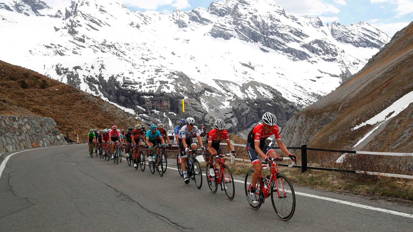 Giro d'Italia sullo Stelvio (Foto archivio)