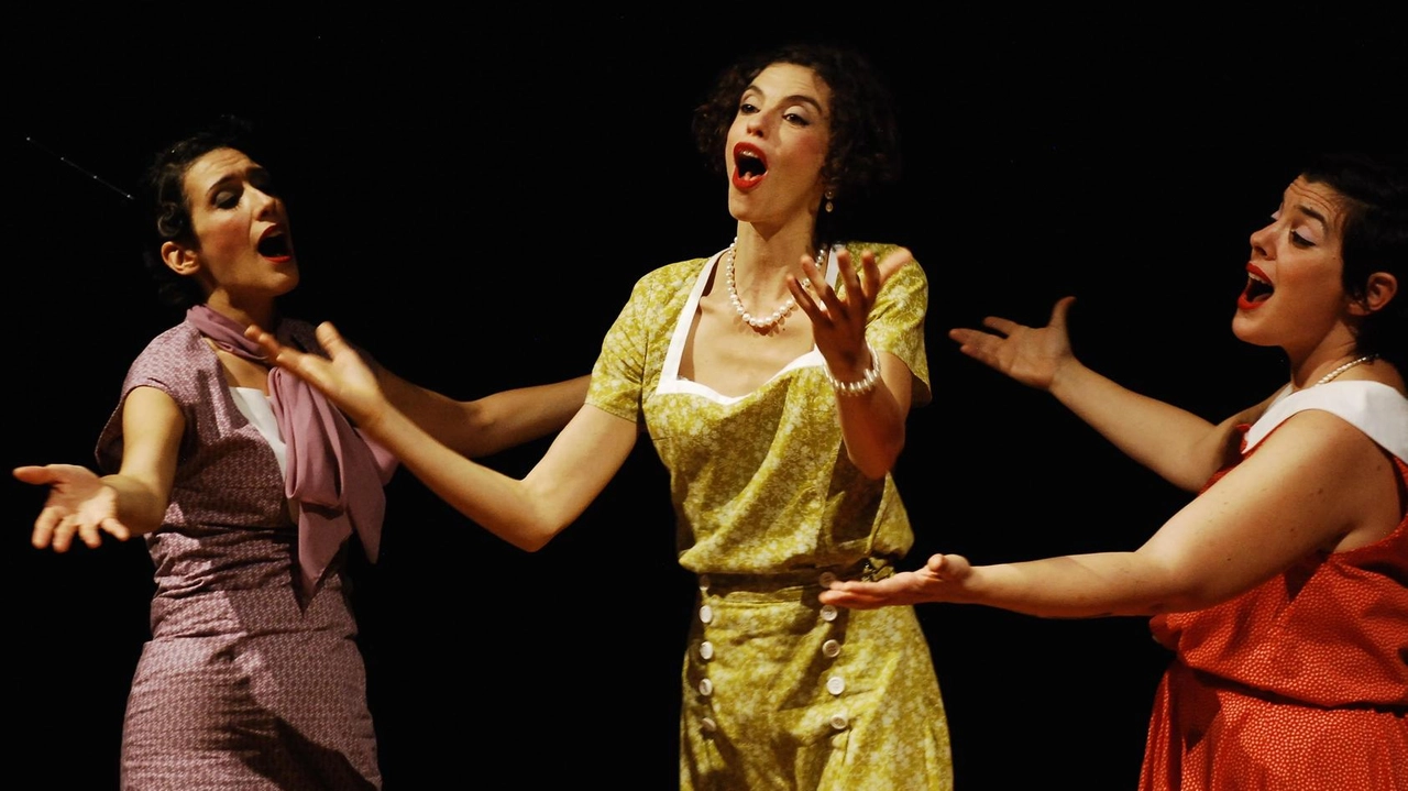 “Le Radiose“, ovvero Emanuela Belmonte, Genea Manenti e Valentina Musolino “Le Radiose“, ovvero Emanuela Belmonte, Genea Manenti e Valentina Musolino