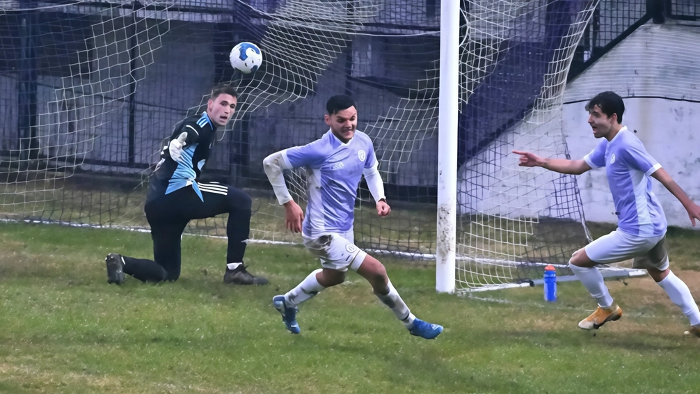 Il difensore lilla Eraldo Hasanaj, classe 2006, ha preso parte giovedì al secondo raduno della rappresentativa regionale Under 19 al... Il difensore lilla Eraldo Hasanaj, classe 2006, ha preso parte giovedì al secondo raduno della rappresentativa regionale Under 19 al...