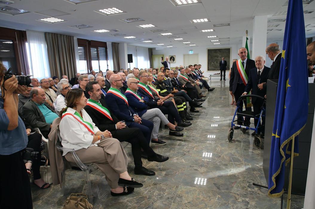 Le medaglie alla memoria. I 23 soldati internati:: "Furono capaci di dire no" Le medaglie alla memoria. I 23 soldati internati:: "Furono capaci di dire no"