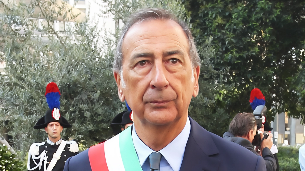 Il sindaco Giuseppe Sala vuole vederci chiaro nell’inchiesta dei pm sugli ultras di Milan e Inter Il sindaco Giuseppe Sala vuole vederci chiaro nell’inchiesta dei pm sugli ultras di Milan e Inter