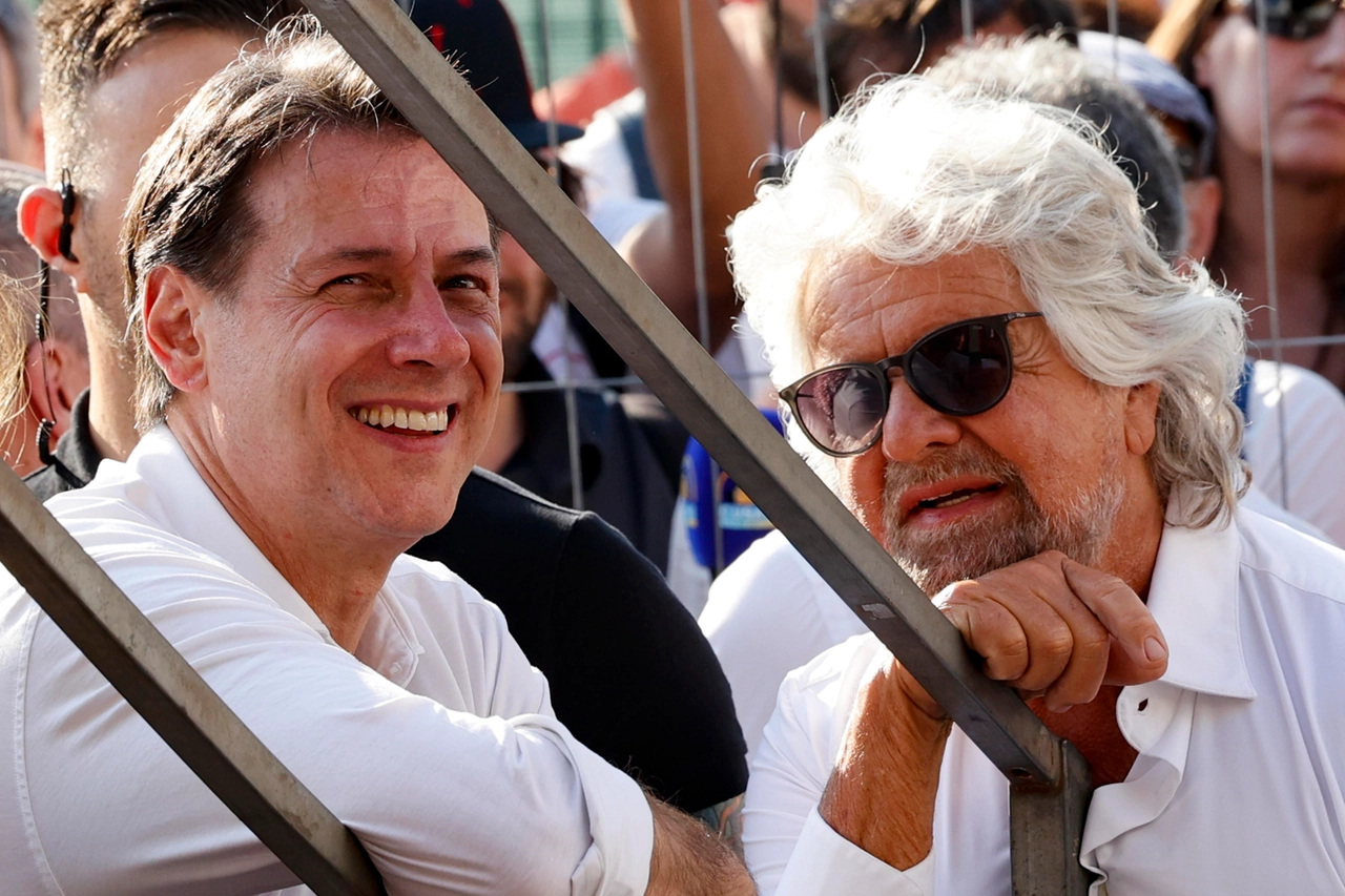 ++ Conte, rapporto con Grillo incrinato in modo irreversibile ++