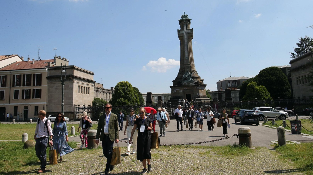 Un cantiere di ristrutturazione da scoprire, una guida completa, mostre, festival e digitale . Nel luogo simbolo della morte di Umberto I anche bozzetti preparatori e disegni mai visti prima.