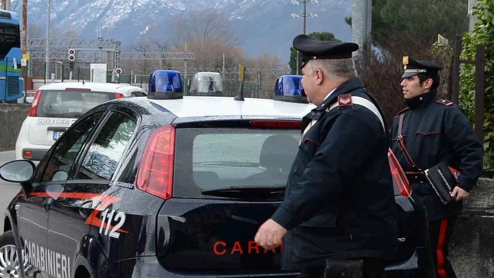 I carabinieri di Colico (Archivio) I carabinieri di Colico (Archivio)
