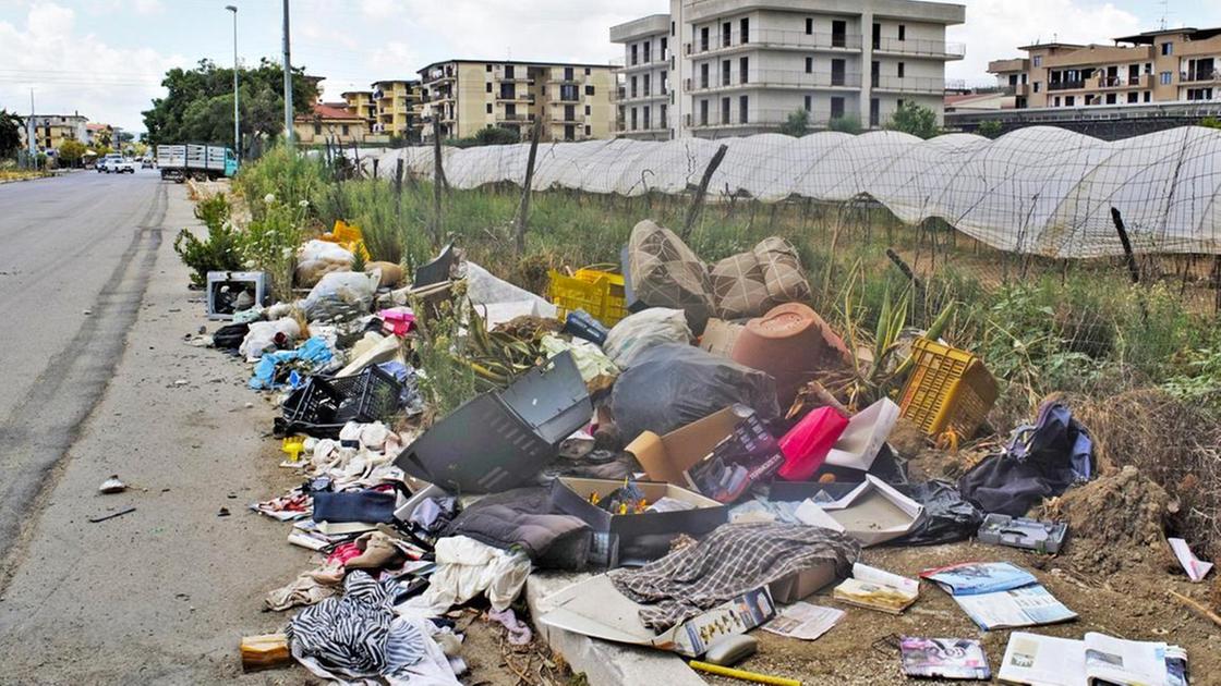 Discariche e vandalismi. L’IA entra in polizia locale